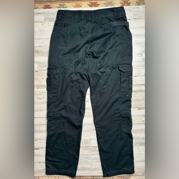 5.11 Tactical Series Ripstop Cargo Pants EMT Police Fire Mens Size 40x36 Black - Picture 8 of 10
